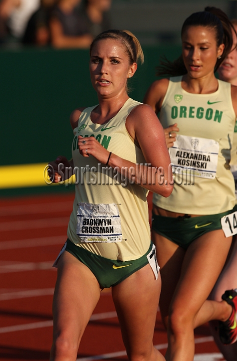 2012Pac12-Sat-242.JPG - 2012 Pac-12 Track and Field Championships, May12-13, Hayward Field, Eugene, OR.